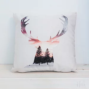 Deer Throw pillow | Etsy shop | Nelidesignboutique | coussin décoratif cerf
