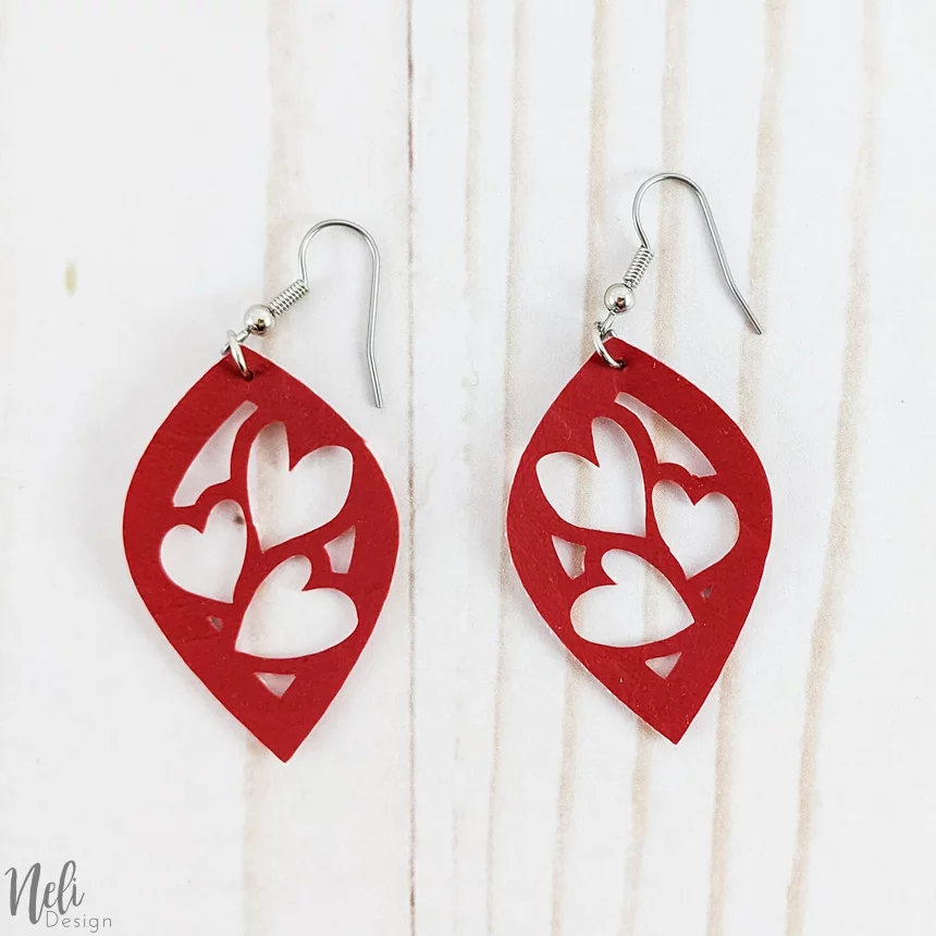 DIY Valentine's Day earrings, red with 3 hearts