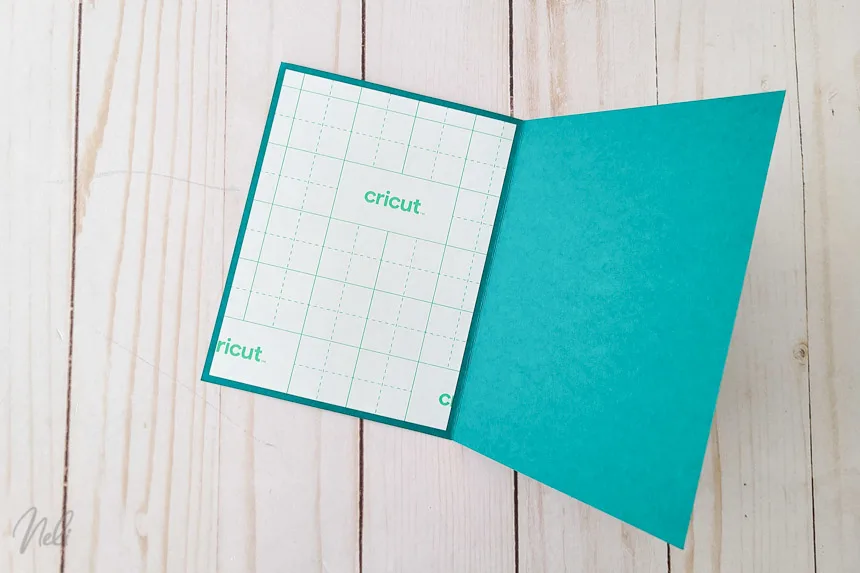 New Cricut Joy Cutaway cards - NeliDesign