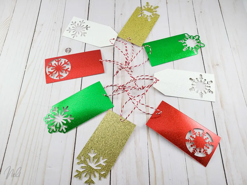 Quatre façons simples de créer des étiquettes pour cadeaux de Noël -  NeliDesign